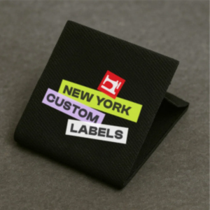 Etiquetas de poliéster de 25 mm para prendas, las más vendidas, con diseño de logotipo, etiquetas impresas para ropa - Product Image 2