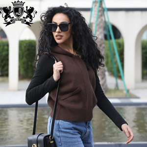 <span class=keywords><strong>Cardigan</strong></span> Senza Maniche con Cappuccio in Maglia <span class=keywords><strong>Marrone</strong></span> Castagna Stile Street Premium Janefur per <span class=keywords><strong>Donna</strong></span> - Product Image 4