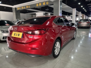 <span class=keywords><strong>Mazda</strong></span> Axela 1.5L d'occasion 2016, transmission automatique - Product Image 4
