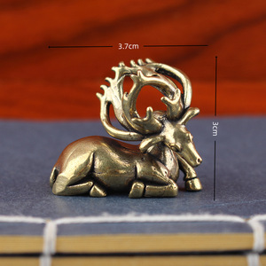 Ornamenti da tavolo vintage Dingtong in ottone a forma di cervo cornuto grande, sculture in rame Sika, oggetti da collezione culturali portafortuna, tè - Product Image 2