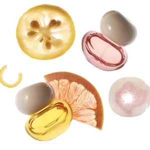 Trending Korean <b>Style</b> Hair Perfume <b>Spray</b> Bottle Essential Oil Container Keychain Refillable Custom Packaging - Product Image 5