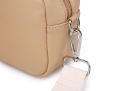 2023 nouvelle mode personnalisée moins cher PU unisexe sac à bandoulière femmes taille poitrine bas quantité minimale de commande sac de messager bandoulière sac à bandoulière pour les femmes
