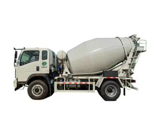 Camión Mezclador de Concreto de Alta Calidad Howo de 7m, 10m, 12m Metros Cúbicos, Montado en Camión, con Bomba y Motor de 4-6L, Bajo Costo de Mantenimiento - Product Image 3