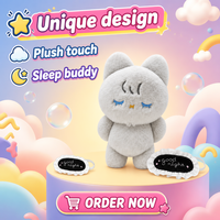 Peluche chat endormi personnalisée OEM ODM avec masque de sommeil amovible, gris, broderies détaillées