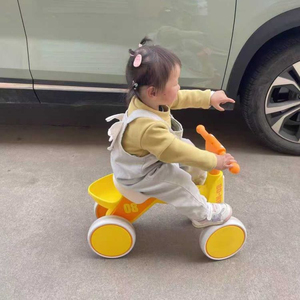 Istaride Vélo d'équilibre à 4 roues pour tout-petits |   Porteur bébé sans pédales pour les enfants de 1 à 3 ans |   Cadeau pour le premier anniversaire - Product Image 5