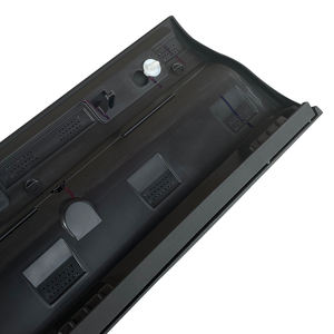 Moulure inférieure de porte avant droite Xinwo 31448317 pour <span class=keywords><strong>Volvo</strong></span> XC40 - Product Image 5