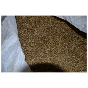 Granulés de bois de biomasse de qualité supérieure – Granulés de bois dur et de bois tendre de 6 mm / 8 mm pour le chauffage industriel et les centrales électriques - Product Image 6