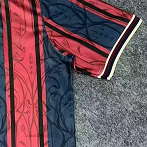 Échantillon Gratuit <span class=keywords><strong>Maillot</strong></span> de Foot Rétro Personnalisé Impression Numérique Séchage Rapide pour Adultes Tenue de Football - Product Image 2