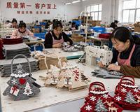 Sac cadeau en feutre en forme de sapin de Noël pour le marché russe, Noël orthodoxe, sac à bonbons et friandises en non-tissé pour le Nouvel An et les Matryoshkas