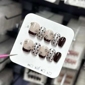 Venta al por mayor 10PCs Golden French Gel Press Nails Beautiful Short Luxury Artificial Nails Custom Design Artificial Press on Nails - Product Image 1