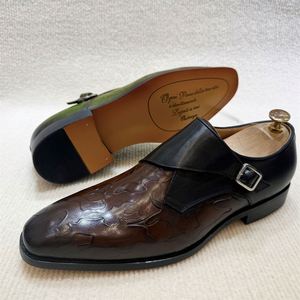 รองเท้าหนังผู้ชายทรงหัวแหลมแฟชั่นธุรกิจปี 2025 หนังวัว กันลื่น ระบายอากาศได้ดี กันน้ำ รองเท้าลำลองสำหรับฤดูใบไม้ร่วง สีเขียว - Product Image 5