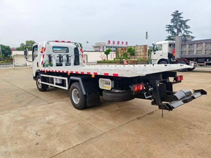Camión de grúa Howo Wrecker 4x2 Camión de grúa montado Camión de remolque plano 5 toneladas a la <span class=keywords><strong>venta</strong></span> - Product Image 4