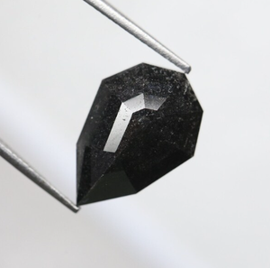 DIAMANTE RARO 10,51 Ct. Diamante de corte geométrico negro suelto natural 18,33x12,79x6,45mm para anillo de compromiso Joyería de diamantes para ella - Product Image 5