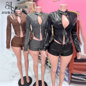 Set giacca a maniche lunghe e Mini Shorts da donna in finta pelle per motociclisti abbinati a due pezzi 2 pezzi - Product Image 4