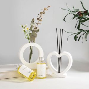 Set de Regalo al por Mayor para Decoración del Hogar: Difusor de Aroma de Aceite Esencial sin Llama con Varillas y Tarro de Cerámica - Product Image 5