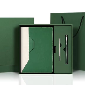 Carnet personnalisé imprimé avec le nom, parfait pour l'école ou le bureau, noir avec bord coloré, tablette antichoc en cuir PU - Product Image 1
