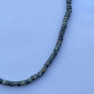 Joyería Jewel Creation, Cuentas de Jaspe Kambaba Verde Natural de 6mm y 7mm, Lisas, Tipo Heishi, Certificadas por IGI, para Collares, Venta al Por Mayor - Product Image 3