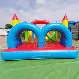 Pista de obstáculos acuática inflable de calidad comercial con piscina, castillo inflable y tobogán. - Product Image 5