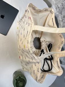 Nouveau sac fourre-tout en toile tendance avec cordon de serrage, sacs fourre-tout en coton biologique avec logo imprimé personnalisé - Product Image 2