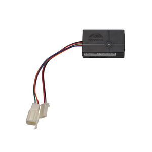 Mini traceur GPS 401A - Suivi de véhicule en temps réel, localisateur de voiture antivol avec surveillance à distance et historique de parcours - Product Image 1