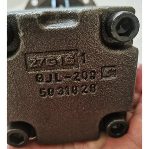 Bomba de tornillo Knoll KTS 32-64-T de 2 HP eléctrica trifásica con conexión de brida, descarga de 1-1/2 pulgadas, presión máxima de 0.1-10 bar - Product Image 4