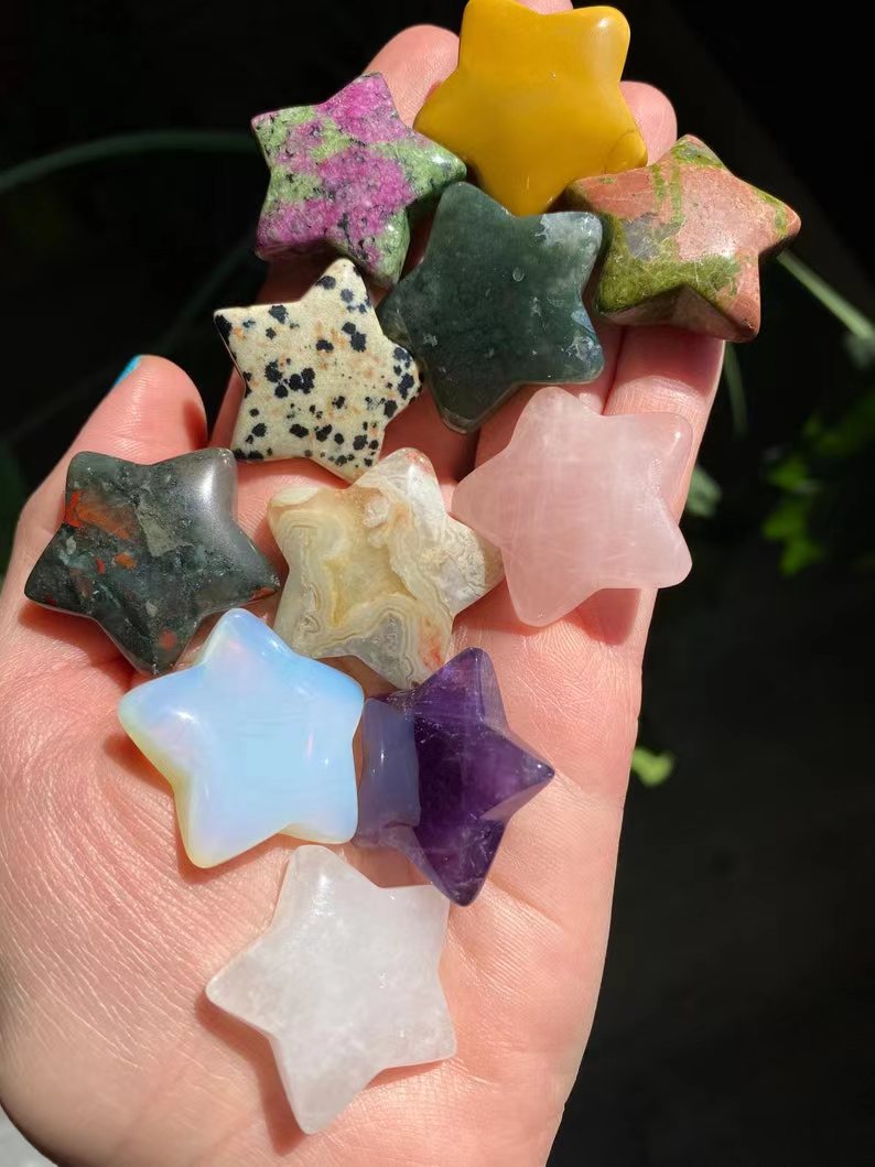 最終お値段❤️ 天然石 スター ムーン カービング 34種類の30mmムーンクリスタルカービング/ジェムストーン置物