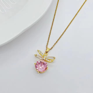 Conjunto de joyería de moda con microincrustaciones de acero inoxidable, pendientes ligeros de mariposa de lujo para banquetes, collar que mejora la personalidad - Product Image 3
