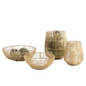 Ensemble de 4 paniers à pain et à fruits pliables en métal plaqué or et en bois, forme cœur, écologiques, taille personnalisée - Product Image 1