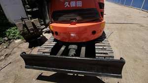 Componente Central del Motor de Alta Calidad Usado para Excavadora U-25 U35 de 2.5 Toneladas 2012, Capacidad del Cucharón de 0.15M3, Enfocado en el Motor para Video - Product Image 6