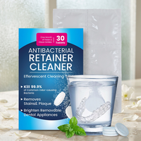 Comprimés effervescents pour le nettoyage des appareils dentaires et des prothèses dentaires, saveur menthe, formule extra forte, sans résidus, sans frottement nécessaire