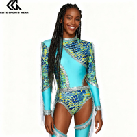Tenue de majorette bleue, uniforme de majorette, tenue de majorette avec paillettes et franges, uniforme de majorette