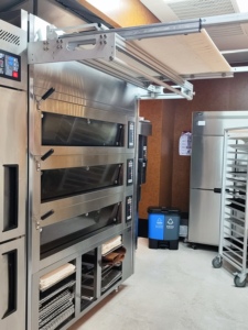Professional Luxurious European Style Baking Deck <b>Oven</b> With Tube Stone China Deck <b>Oven</b> Loading Automatic Commercial Deck <b>Oven</b> fo - Product Image 5