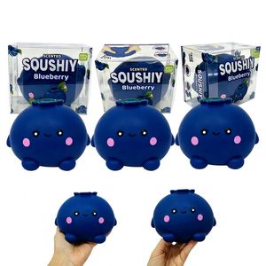 Jouet Squishy Jumbo Myrtille Parfumée USA Warehouse, Balle Anti-Stress Mignonne Kawaii pour Décompression et Jeu Sensoriel - Product Image 4