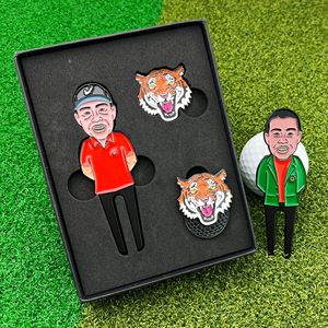 <b>Golf</b> Divot Tool Metal Double Sided Ball Fork Cap Clip Magnetic Ball Marker Green Fork Gift - Product Image 1