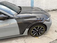 用于B 4系列G26四门车身套件前保险杠边缘侧裙的高质量3k碳纤维L型挡泥板