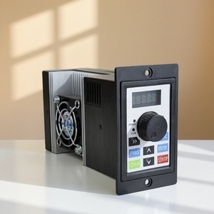 Variateur de fréquence haute performance série 501, petit modèle 0,4-2,2 kW, entraînement AC, convertisseur de fréquence à prix réduit - Product Image 1