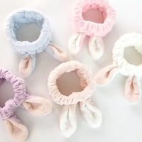 Bandeau pour cheveux confortable et doux en polaire corail avec oreilles de lapin mignonnes pour femmes, bandeau élastique pour la douche, le lavage du visage
