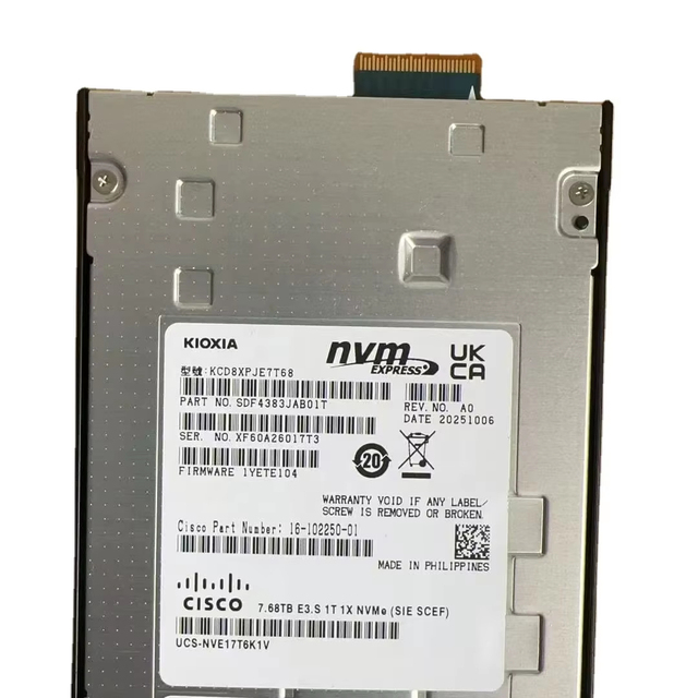 KCD8XPJE7T68 7.68TB E3.S Enterprise NVMe SSD PCIe Gen5 X4 Data Center Server Drive SDF483JAB01T