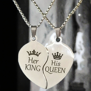 สร้อยคอจี้รูปหัวใจหัก His Queen Her King พร้อมสายโซ่แม่เหล็ก สำหรับคู่รัก เป็นของขวัญวันครบรอบ - Product Image 3