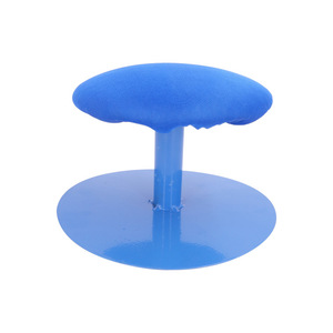 Taburete redondo de hierro para planchar con asiento de esponja, accesorio para tabla de planchar. - Product Image 2