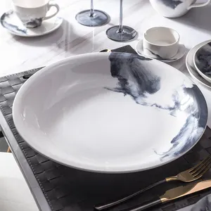 ShengJing Oriental White Round Hand Painting Ceramic Shiny Dinnerware 14 Inch Large Deep Plate For Restaurant Hotel