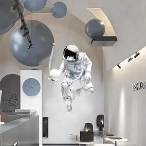 抽象巨型电镀玻璃纤维宇航员雕像酒吧酒店墙壁装饰