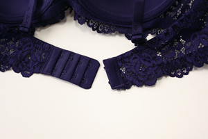 Ensemble de lingerie fine pour femmes BINNYS, ensembles de culottes, jolies filles, soutien-gorge en dentelle fantaisie à fleurs, soutien-gorge push-up sexy, photos de femmes avec des détails à bretelles - Product Image 6