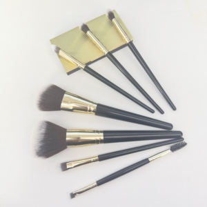 Ensemble <span class=keywords><strong>de</strong></span> 7 pinceaux <span class=keywords><strong>de</strong></span> <span class=keywords><strong>maquillage</strong></span> haute performance, poils synthétiques doux, pinceaux professionnels pour le visage et les yeux, <span class=keywords><strong>kit</strong></span> <span class=keywords><strong>de</strong></span> pinceaux cosmétiques pour la beauté quotidienne - Product Image 6