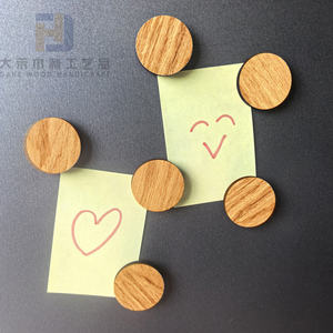 12 pièces aimant de réfrigérateur en bois blanc rond aimants de réfrigérateur décoratifs en bois pour tableau blanc réfrigérateur cuisine bureau école <span class=keywords><strong>casier</strong></span> - Product Image 5