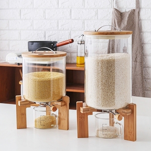 Frascos vacíos de almacenamiento de vidrio de borosilicato alto con tapa de bambú para Cocina - Product Image 1