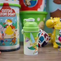 Bouteille d'eau personnalisée en plastique avec design 3D sur mesure