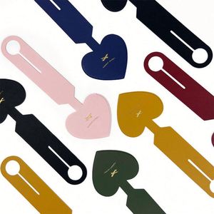 ป้ายติดกระเป๋าเดินทางหนัง PU สีสันสดใส ดีไซน์สร้างสรรค์  แบบใหม่  ใช้งานได้หลากหลาย  สำหรับติดบัตรขึ้นเครื่องบิน  ป้ายติดกระเป๋าเดินทาง  พร้อมช่องใส่ตัวอักษร - Product Image 2