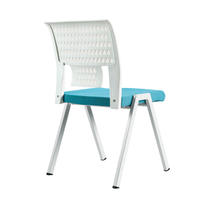 Chaise de formation ergonomique et confortable en gros, chaise de séminaire horizontale peu encombrante