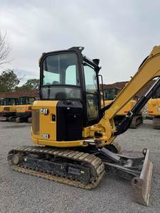 Mini-excavatrice d'occasion 3 tonnes Caterpillar 303 CAT 303 303CR 303E, petite pelle hydraulique, machinerie légère de construction, brise-roche - Product Image 2